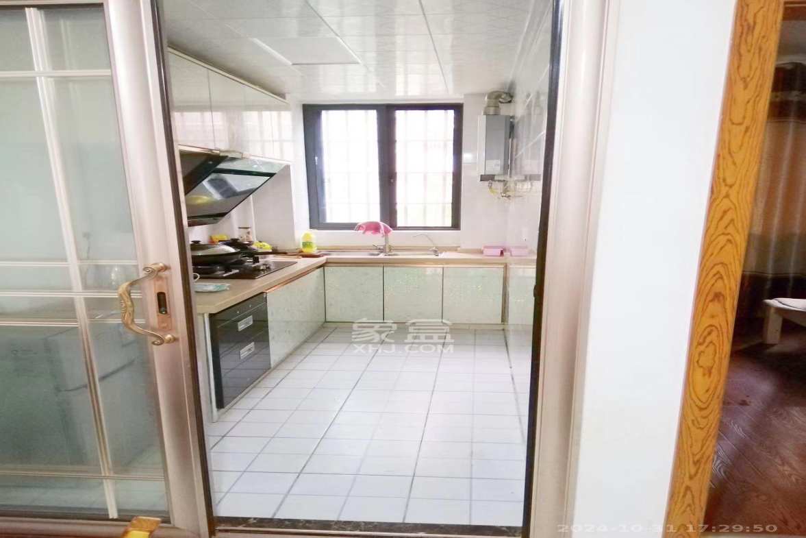 澳海澜庭  2室2厅1卫   1600.00元/月室内图