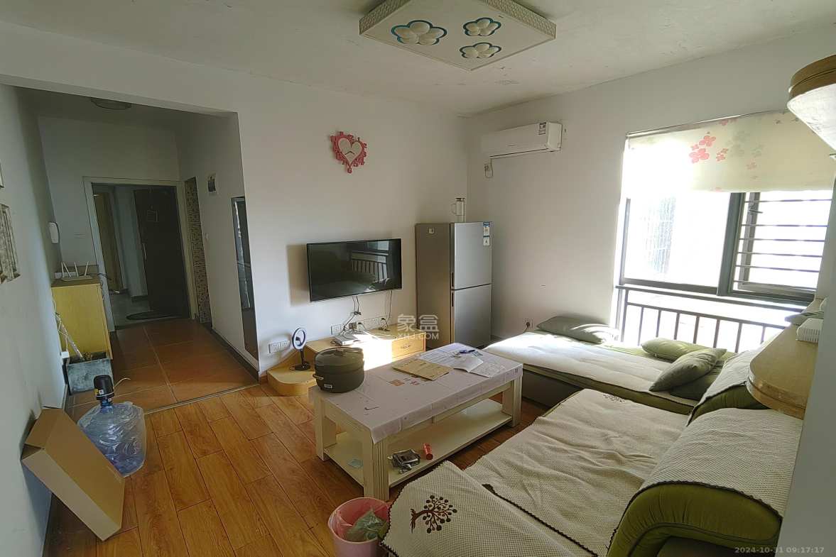 旭辉华庭  2室1厅1卫   1400.00元/月室内图