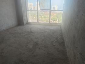 九都大厦  3室2厅2卫    32.0万