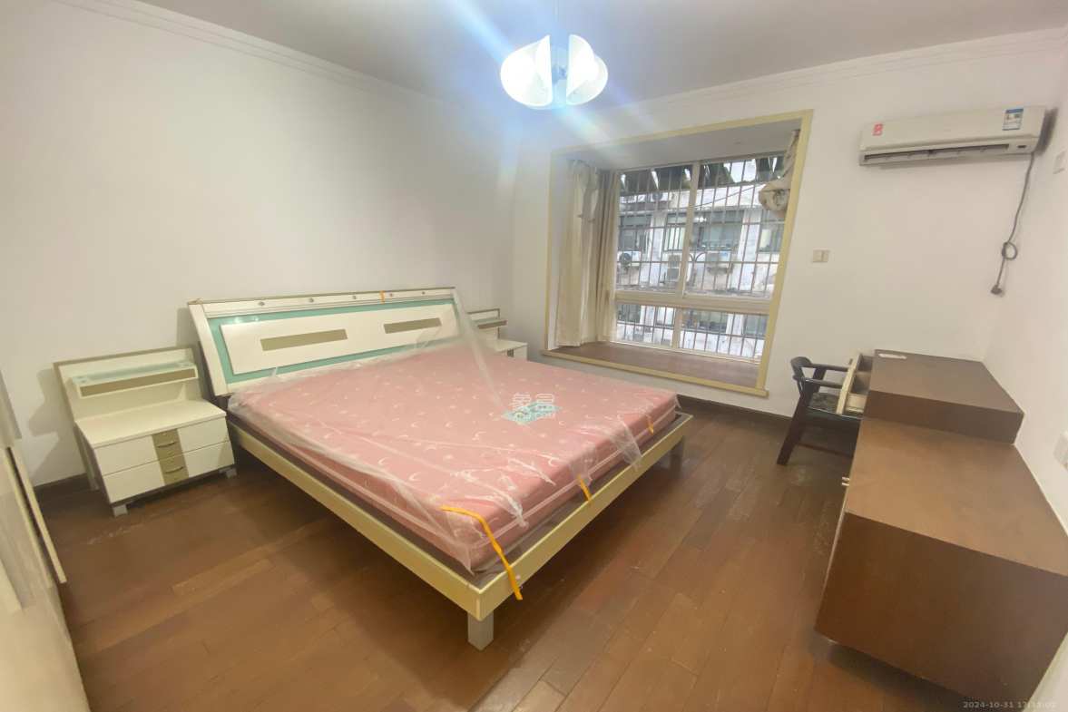 海华嘉园  3室2厅2卫   3200.00元/月室内图