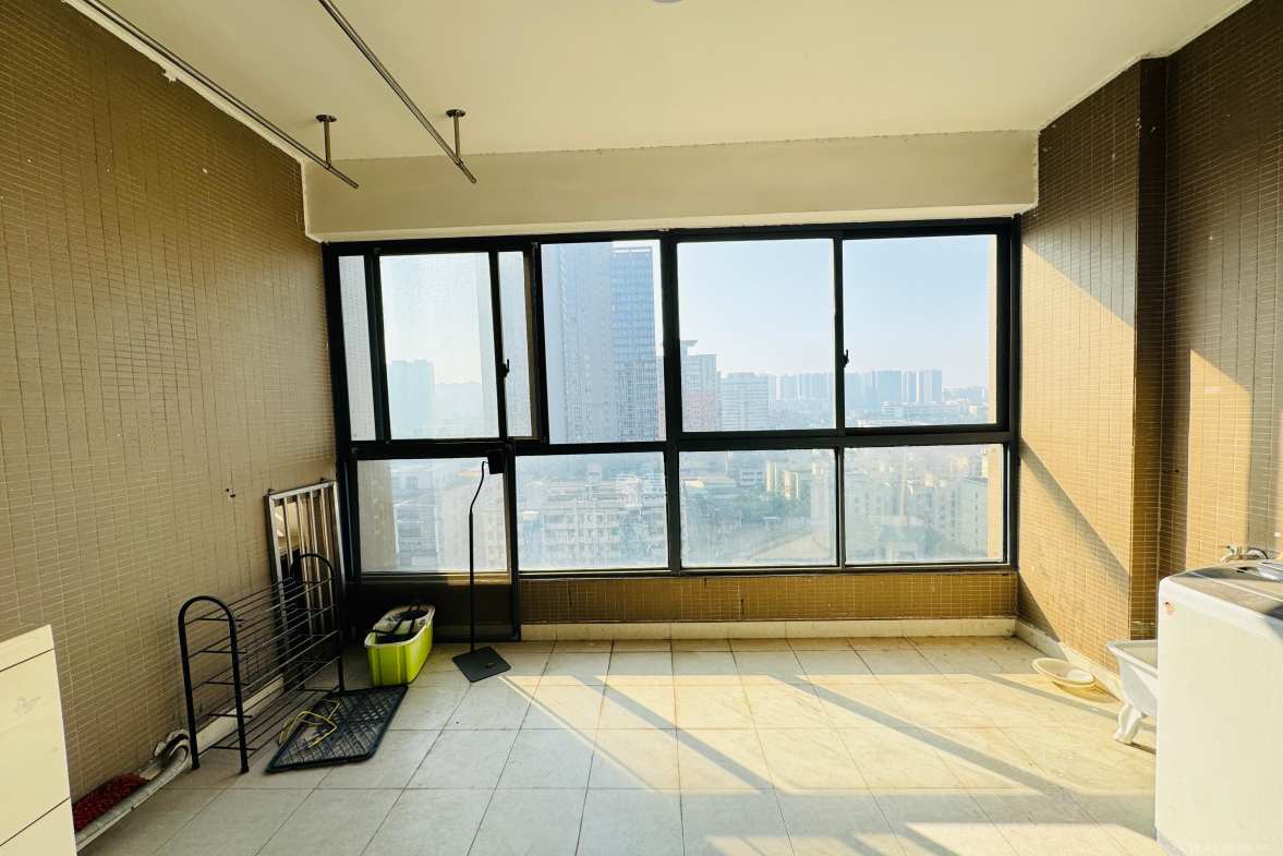 建发汇金国际  3室1厅2卫    3000.0元/月室内图