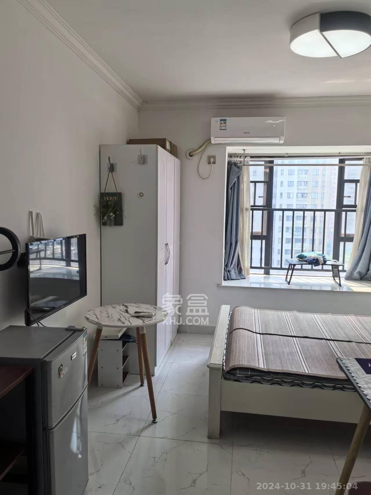 好莱城（弘德西街）  1室1厅1卫    1000.0元/月