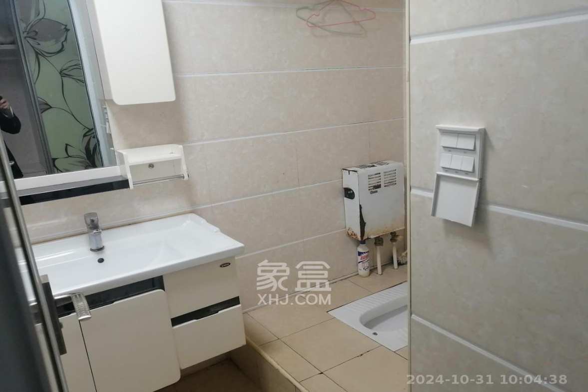 怡海星城  1室1厅1卫    1200.0元/月户型图