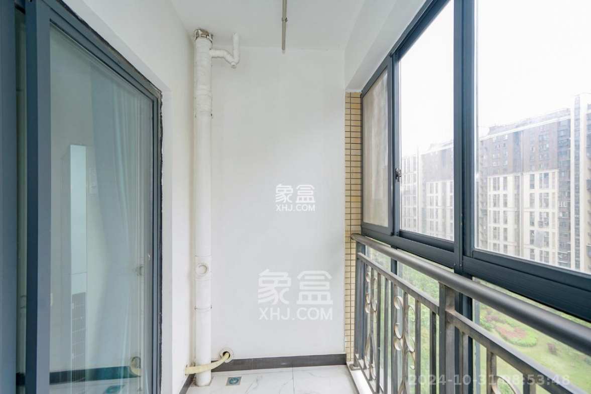 五矿紫湖香醍  4室2厅1卫   2200.00元/月室内图