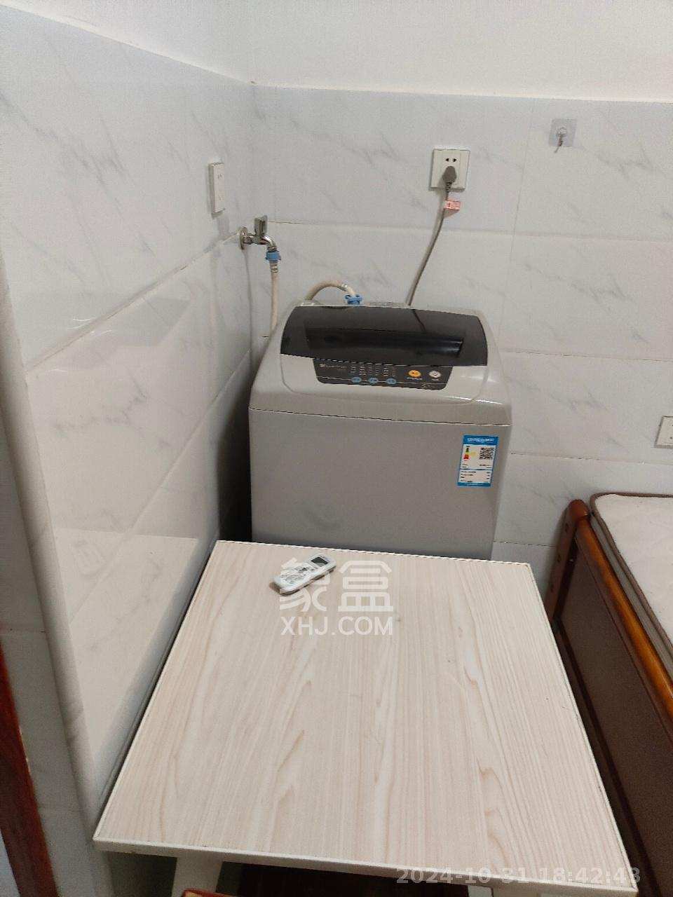 柏家塘小区  1室1厅1卫    1000.0元/月室内图