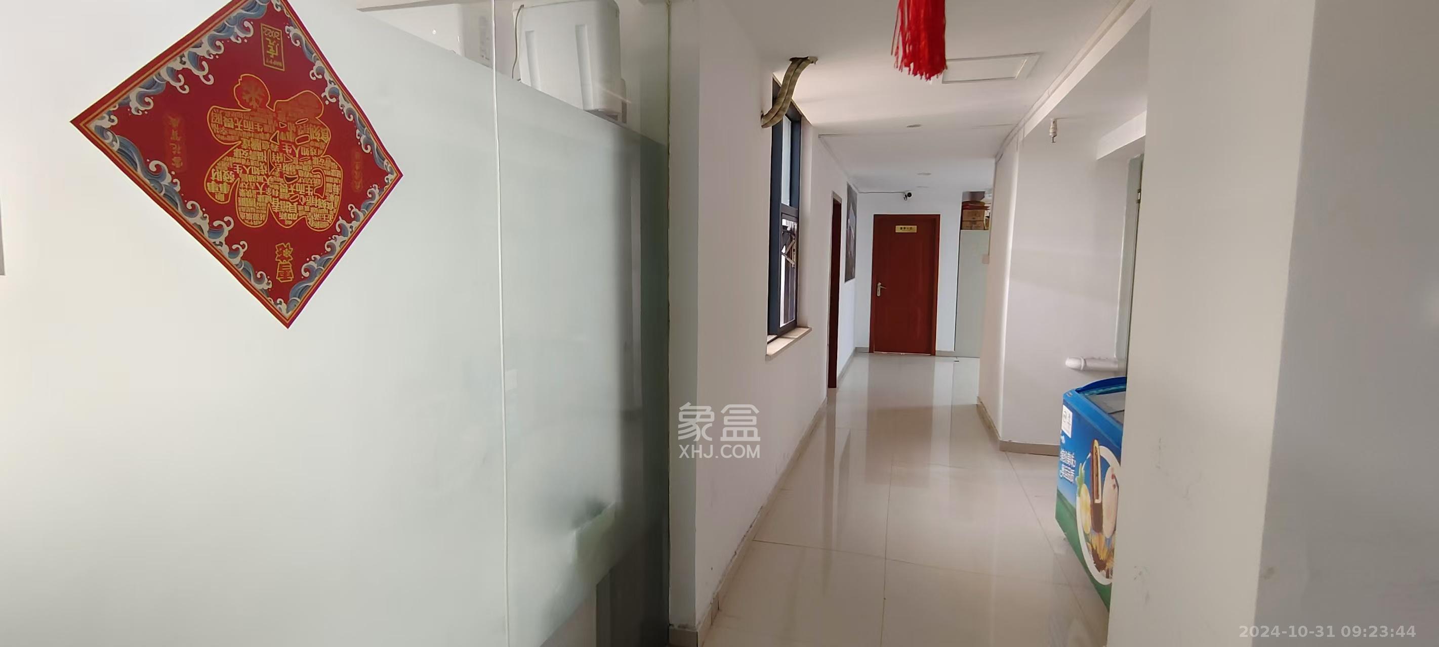 万象新天   500.0㎡      20000.0元/月室内图