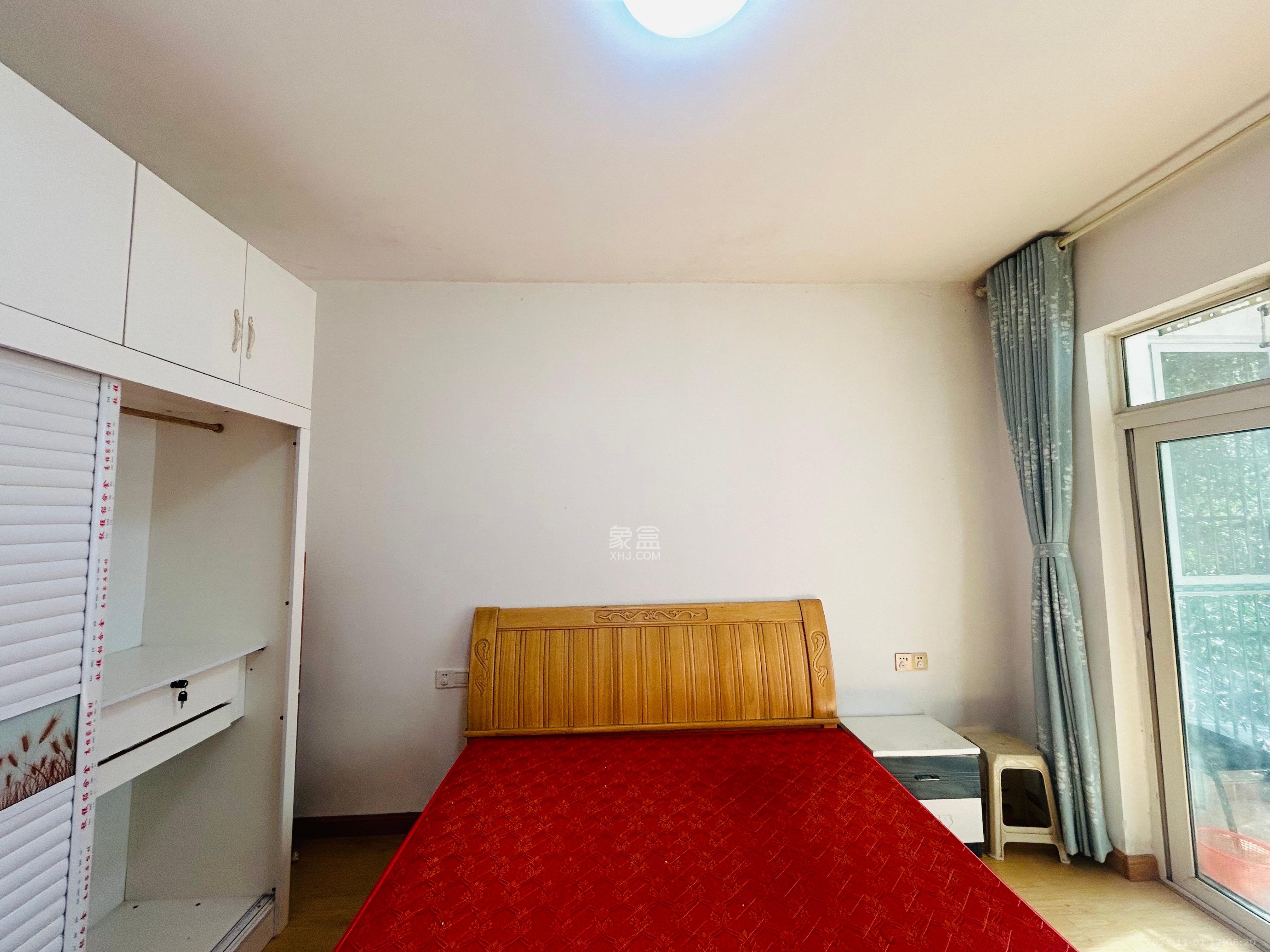 中房F联邦  1室0厅1卫    900.0元/月