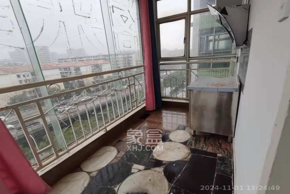 东方之珠 1室1厅1卫 1100.0元/月 东方之珠 1室1厅1卫 1100.0元/月室内图