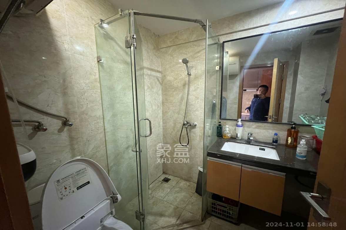 德思勤城市广场（宝格丽公寓）  1室1厅1卫   2300.00元/月室内图