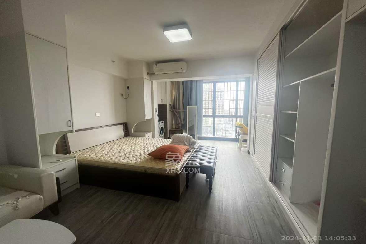 步行街大厦  1室1厅1卫   1500.00元/月室内图