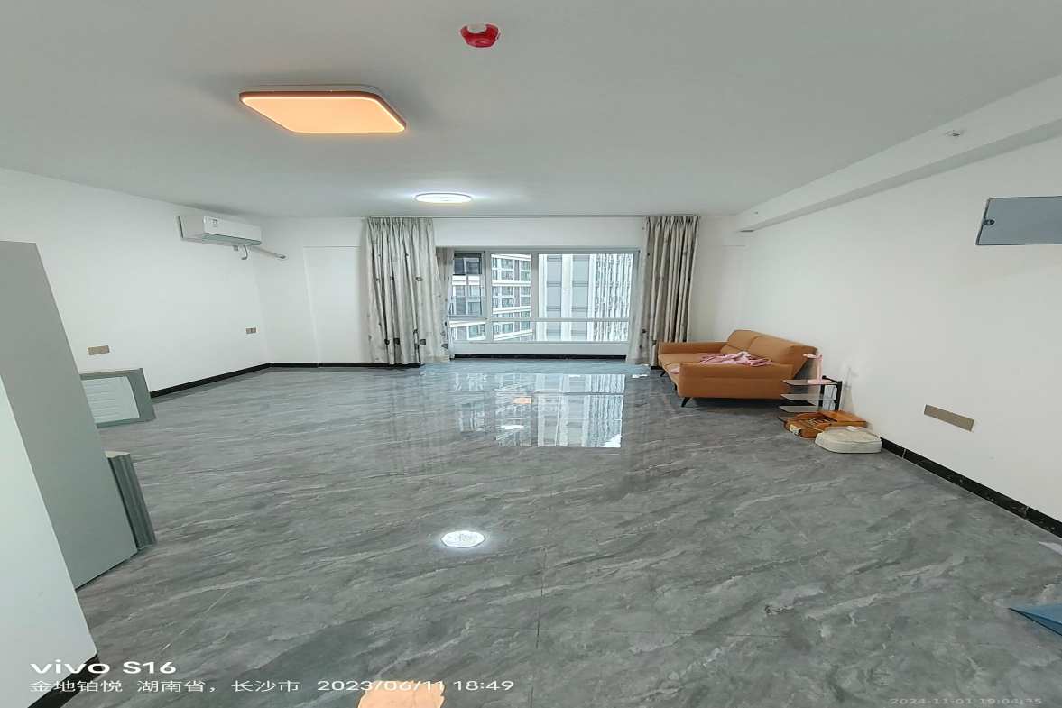 金地铂悦  2室0厅0卫   1400.00元/月室内图1