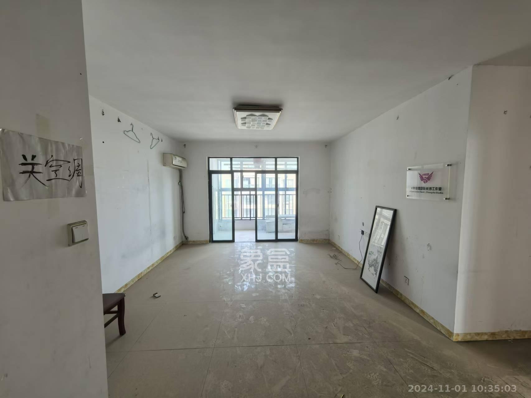 曙光领峰（曙光家园）  3室1厅2卫    2800.0元/月