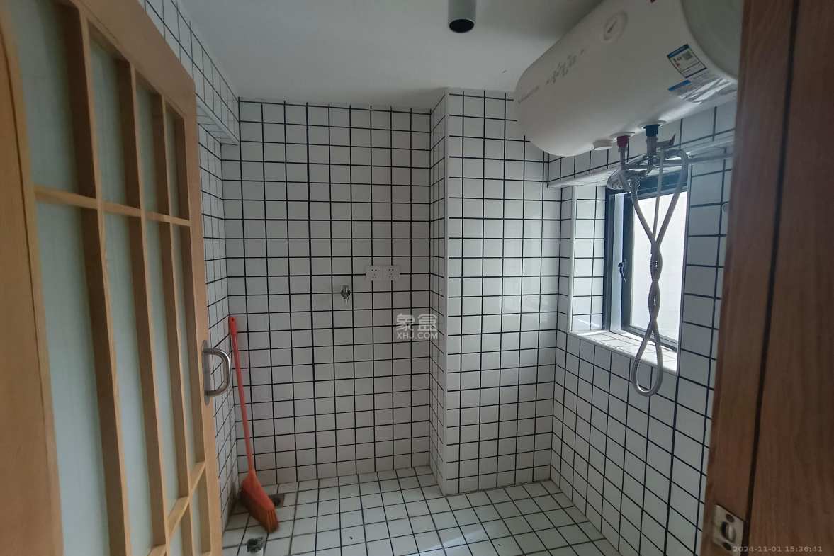 城市快线（新建大厦）  1室1厅1卫   10000.00元/月室内图