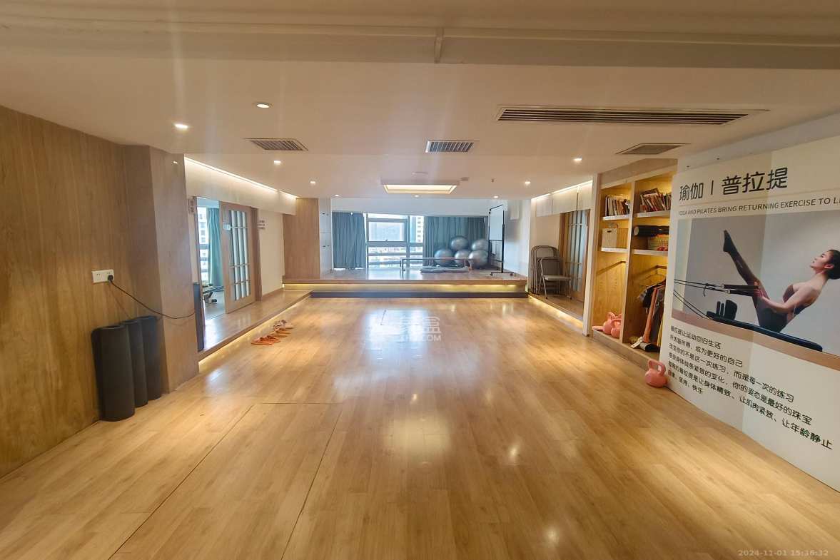城市快线（新建大厦）  1室1厅1卫   10000.00元/月室内图1