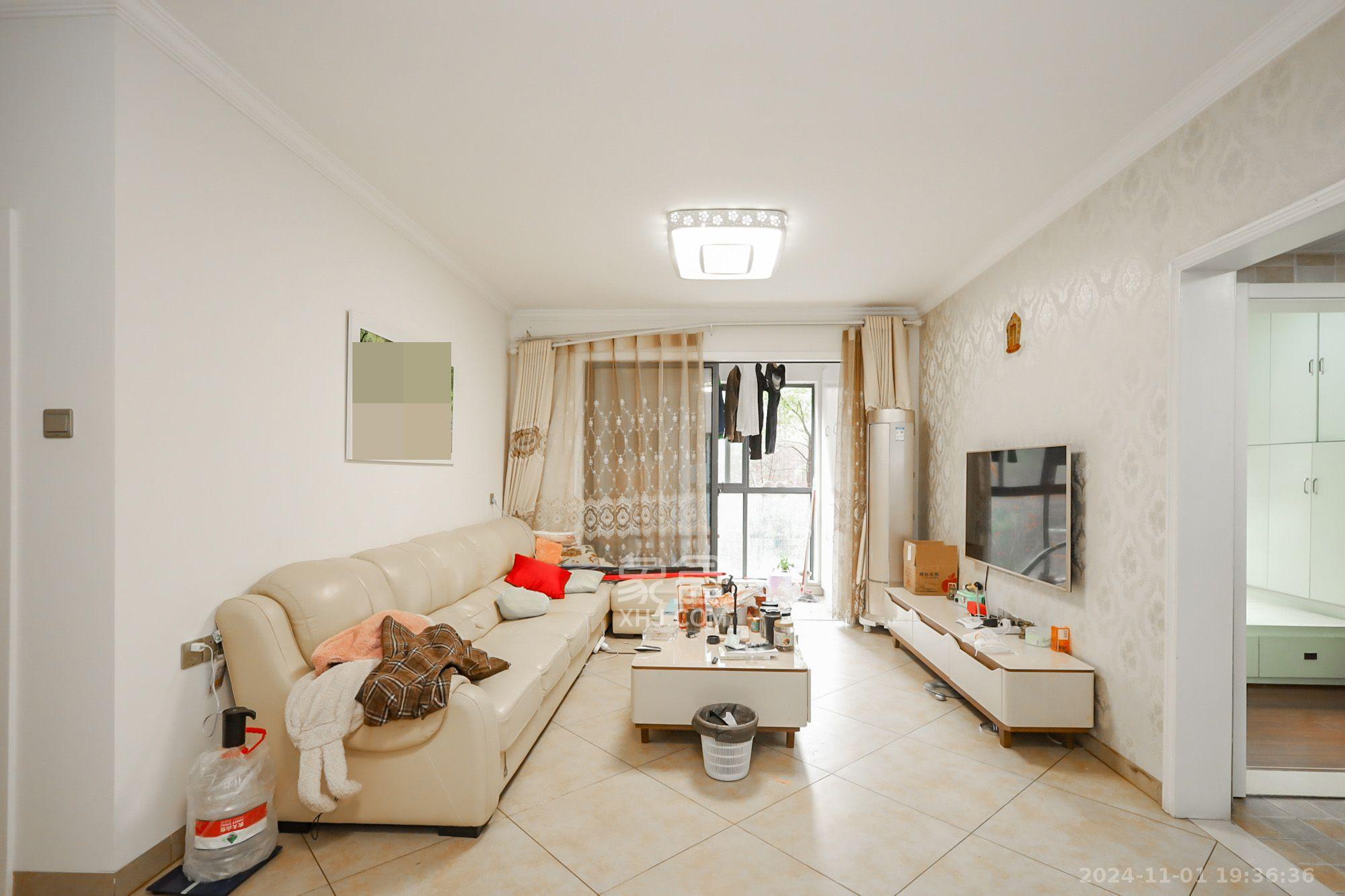 广泰锦苑 3室2厅1卫 2500.0元/月