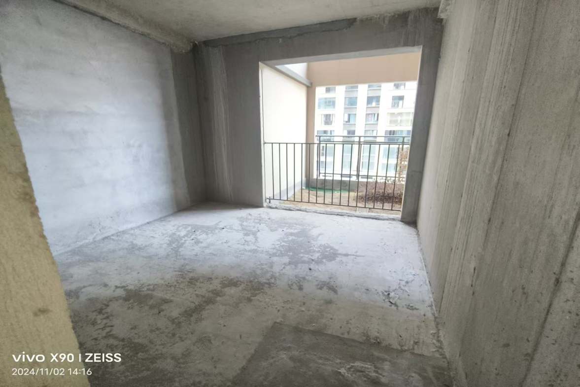 建发央著（悦发央著）  5室2厅3卫   164.00万室内图