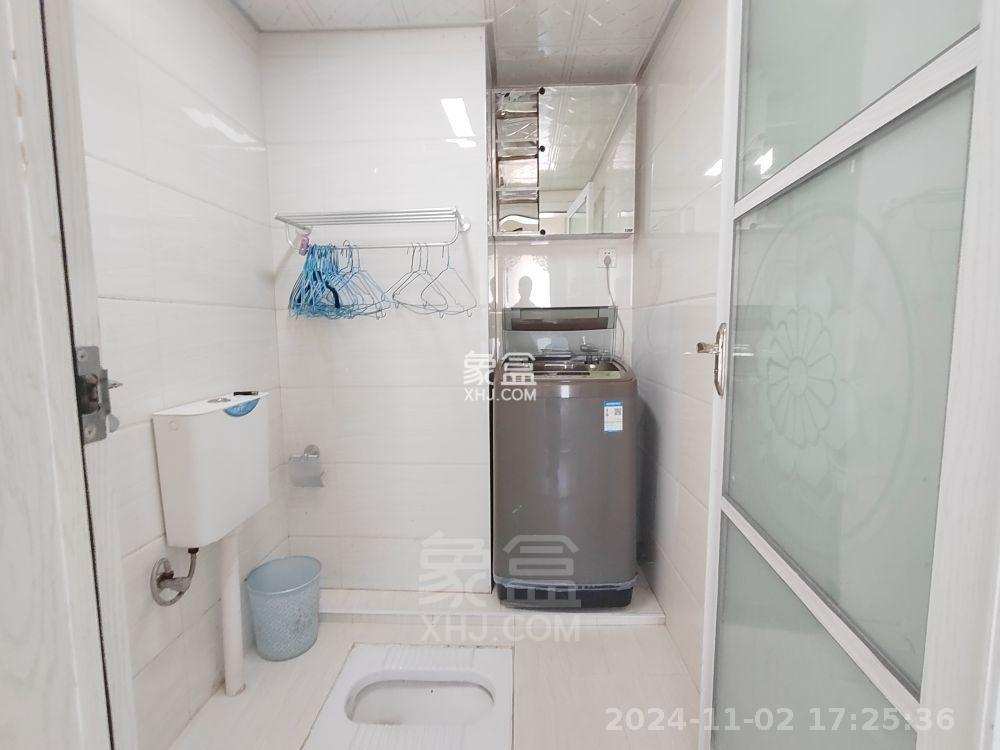 中建御山和苑  1室1厅1卫   1400.00元/月室内图