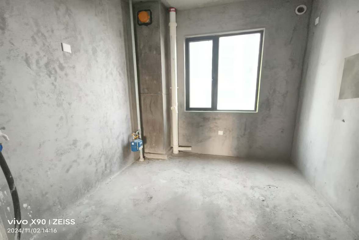 建发央著（悦发央著）  5室2厅3卫   164.00万室内图