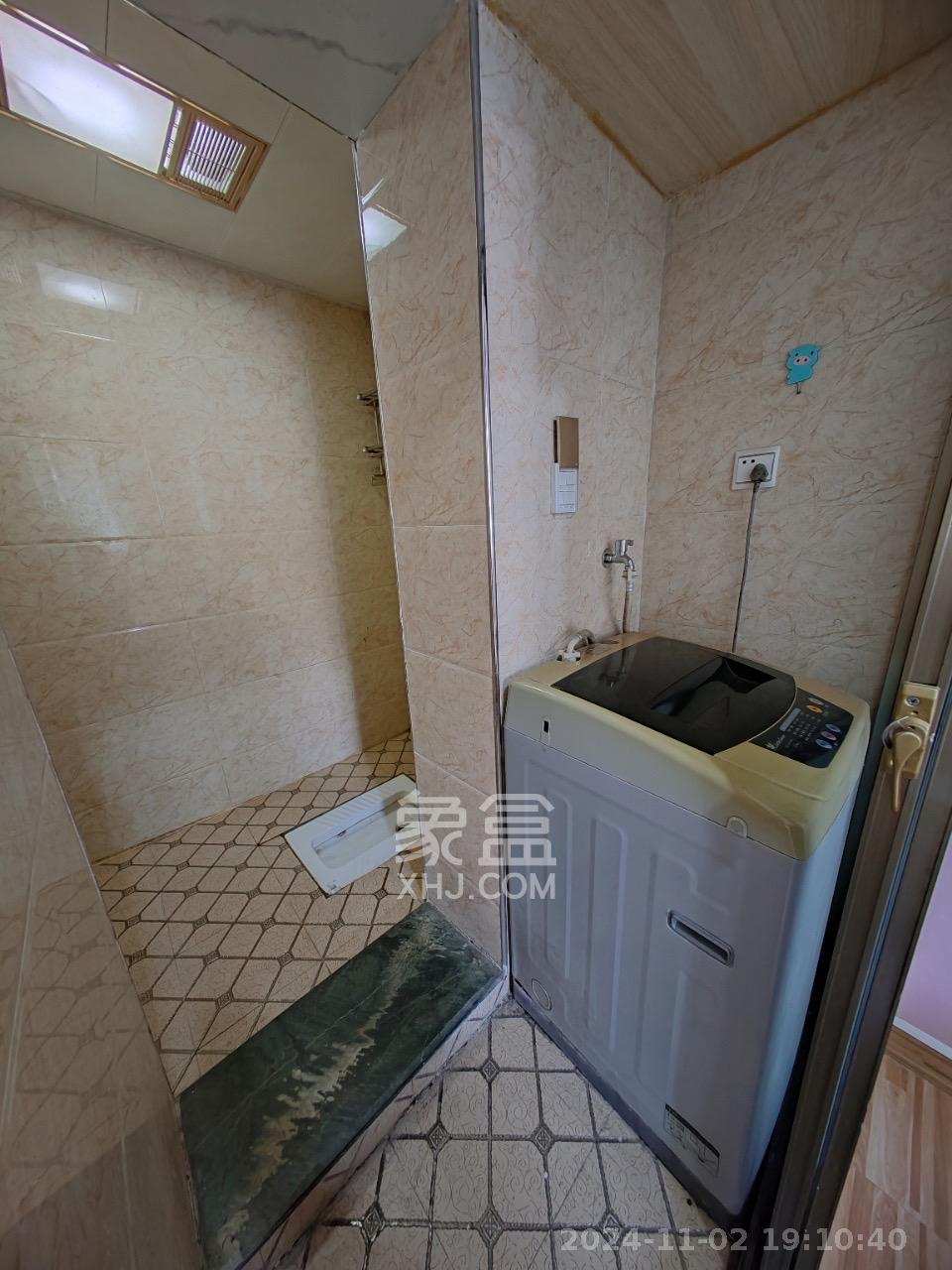 东塘五期安置小区  1室1厅1卫   1250.00元/月室内图