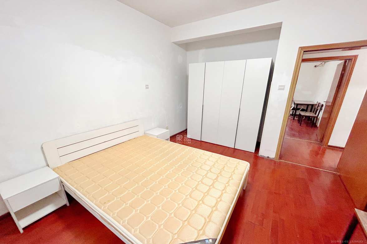 湘核佳苑  3室2厅1卫   2200.00元/月室内图