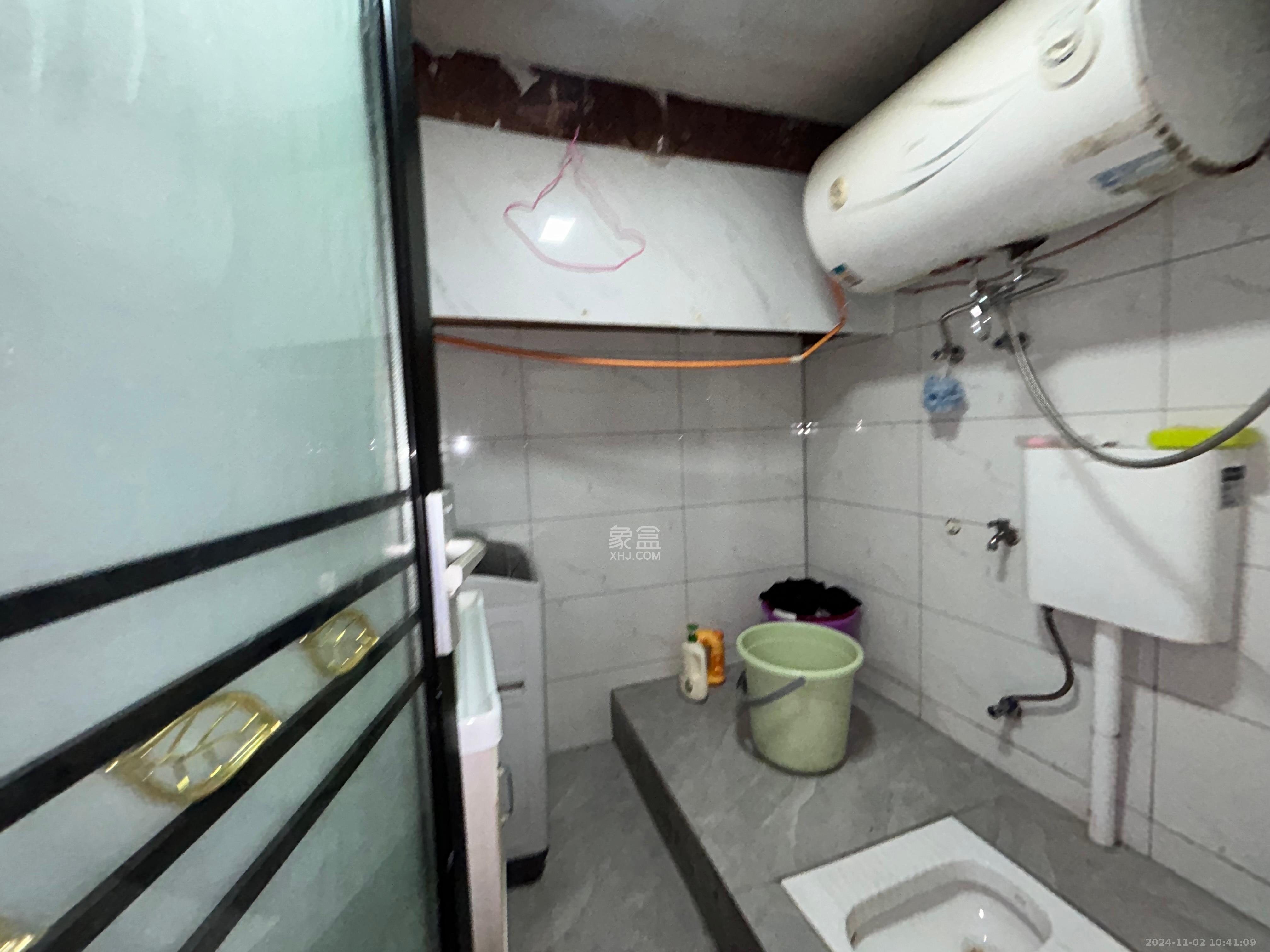 奥克斯广场   104.0㎡      14000.0元/月室内图