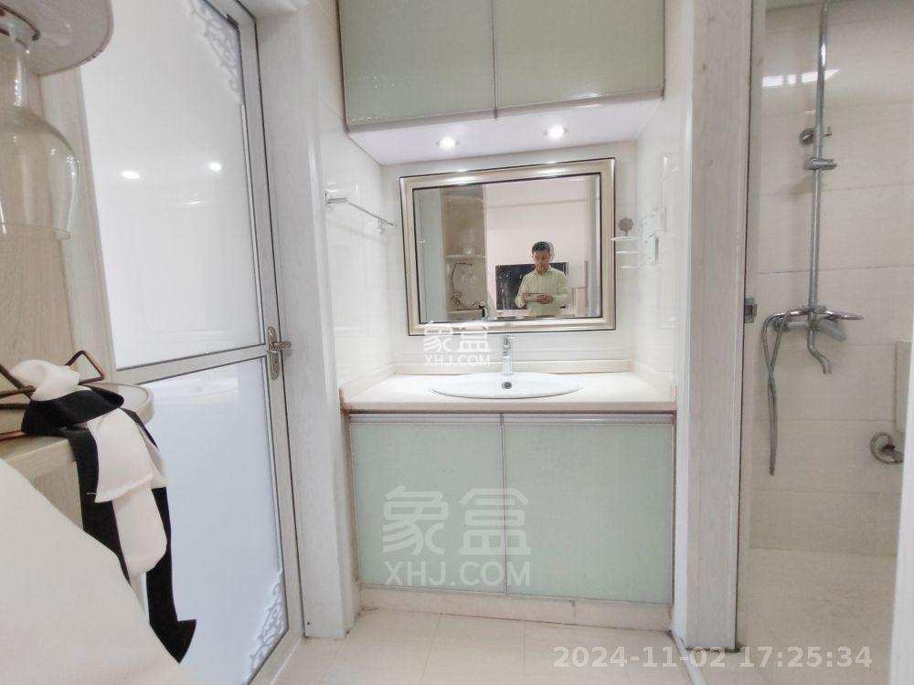 中建御山和苑  1室1厅1卫   1400.00元/月室内图