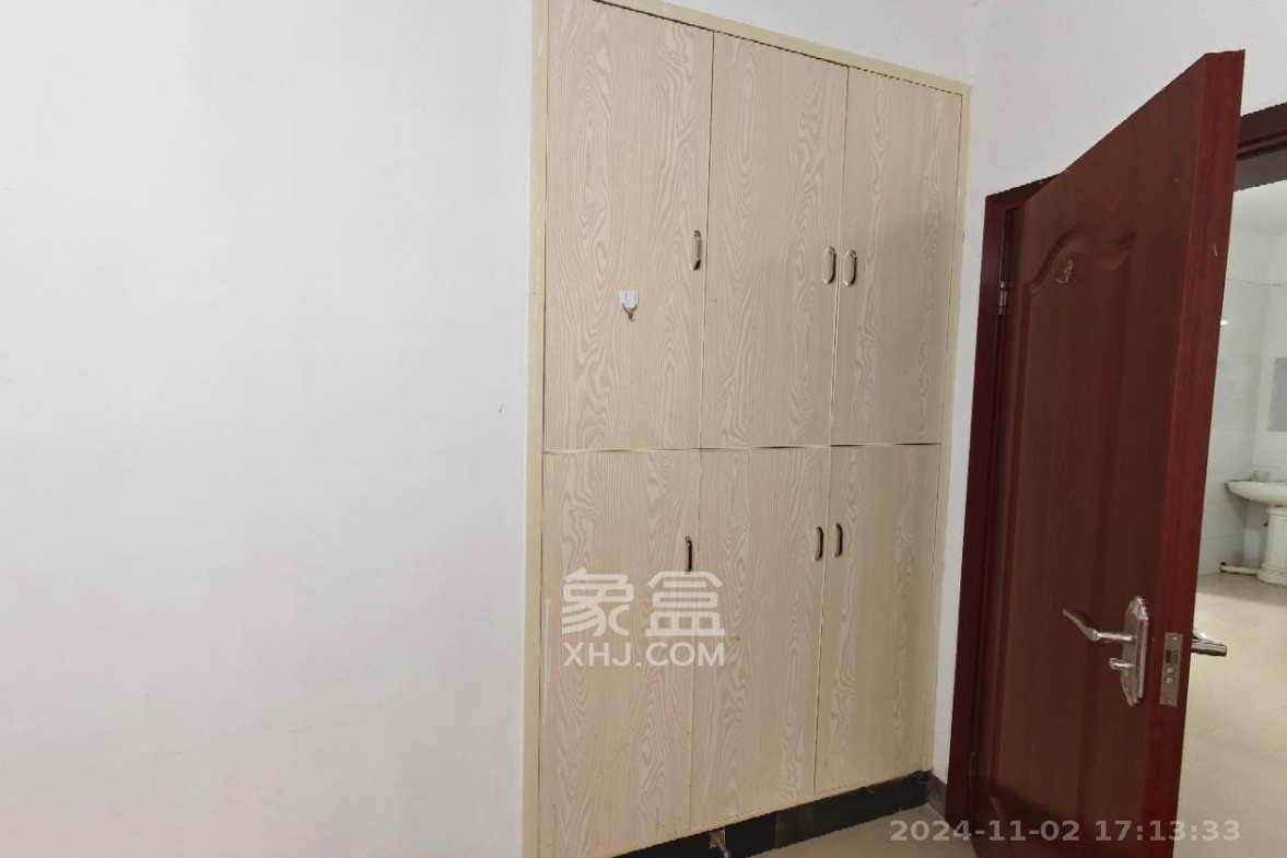 粟塘小区  2室1厅1卫   1400.00元/月室内图