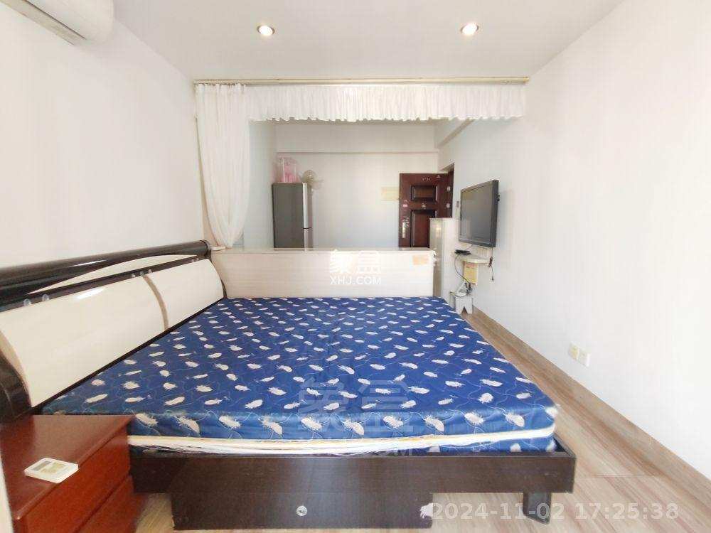 中建御山和苑  1室1厅1卫   1400.00元/月室内图