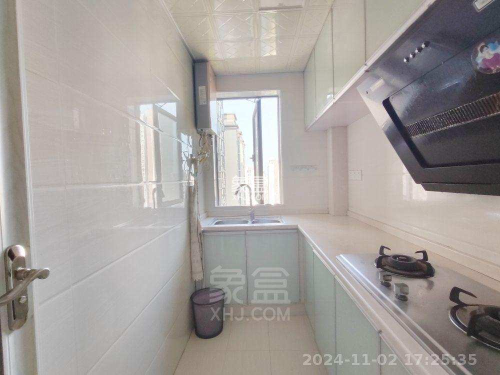 中建御山和苑  1室1厅1卫   1400.00元/月室内图