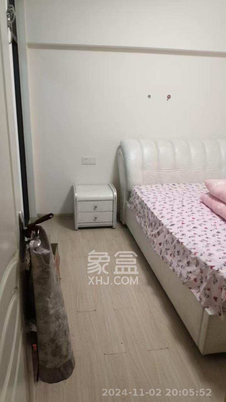 西铁馨寓（西铁领寓）  2室2厅1卫   1800.00元/月室内图