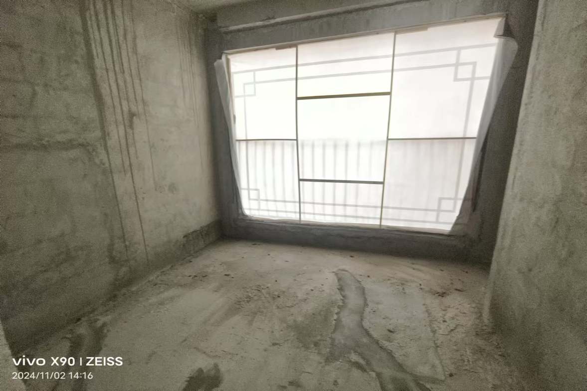 建发央著（悦发央著）  5室2厅3卫   164.00万室内图