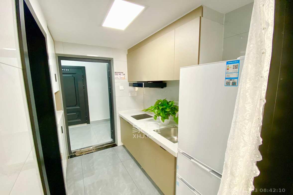 摩天一号  1室0厅0卫   2800.00元/月室内图