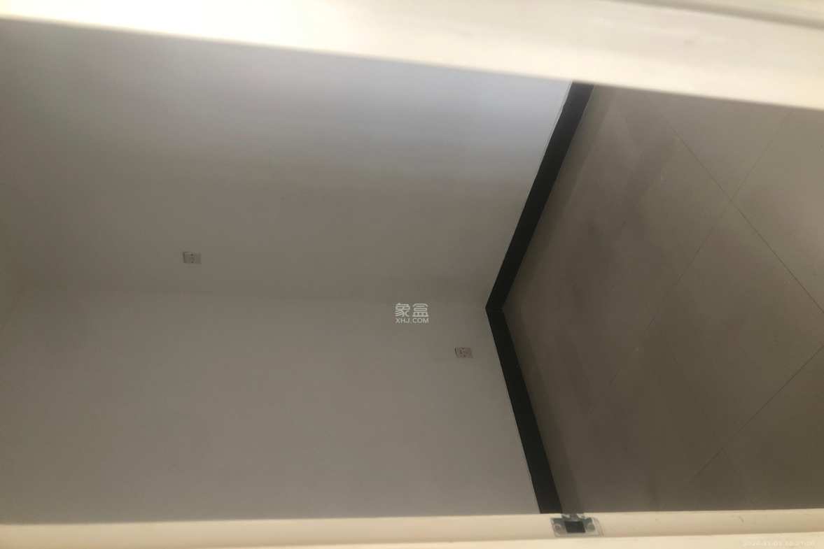 五一华府  2室1厅1卫   3200.00元/月室内图