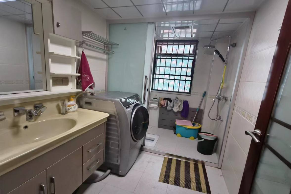 龙泰上品 1室0厅0卫 1500.0元/月 龙泰上品 1室0厅0卫 1500.0元/月室内图