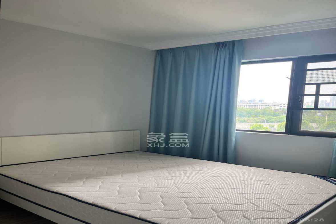 梅溪正荣府  4室2厅2卫   6500.00元/月室内图