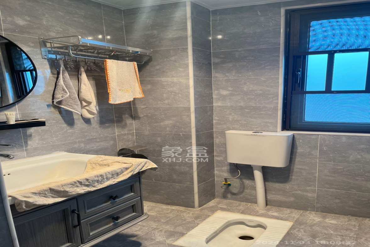 梅溪正荣府  4室2厅2卫   6500.00元/月室内图