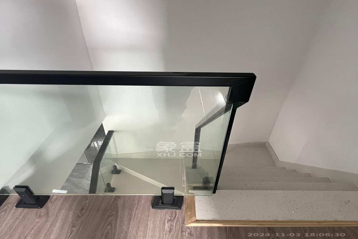 梅溪正荣府  4室2厅2卫   6500.00元/月室内图