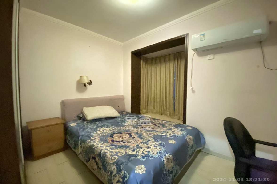 凯通国际城(凯通朝庭)  2室1厅1卫    2500.0元/月 凯通国际城(凯通朝庭)  2室1厅1卫    2500.0元/月室内图1