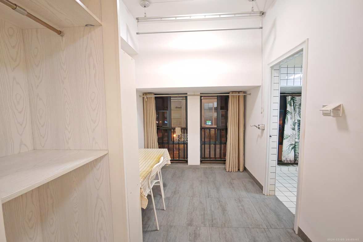 中建芙蓉嘉苑  1室1厅1卫    1400.0元/月室内图