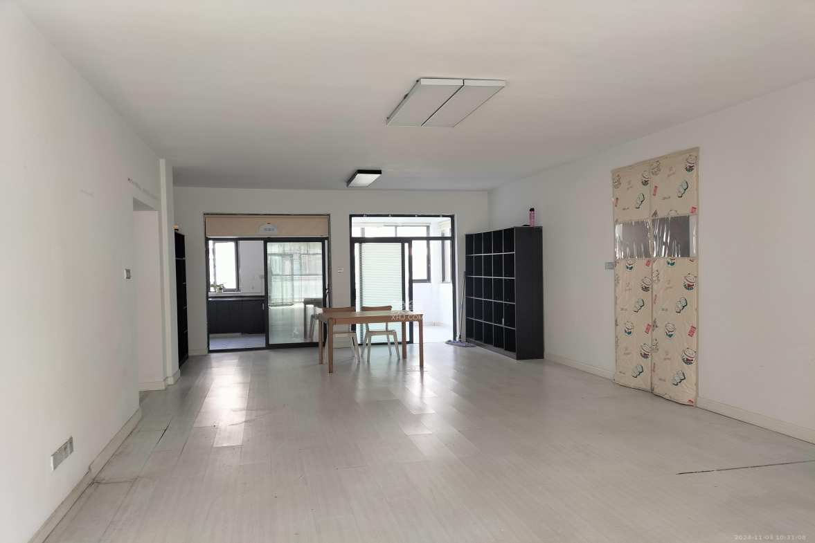 归心苑  1室2厅2卫    6200.0元/月室内图