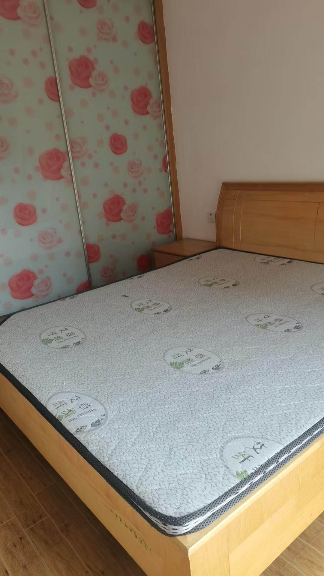 廖家安置小区 1室1厅1卫 600.0元/月 廖家安置小区 1室1厅1卫 600.0元/月室内图