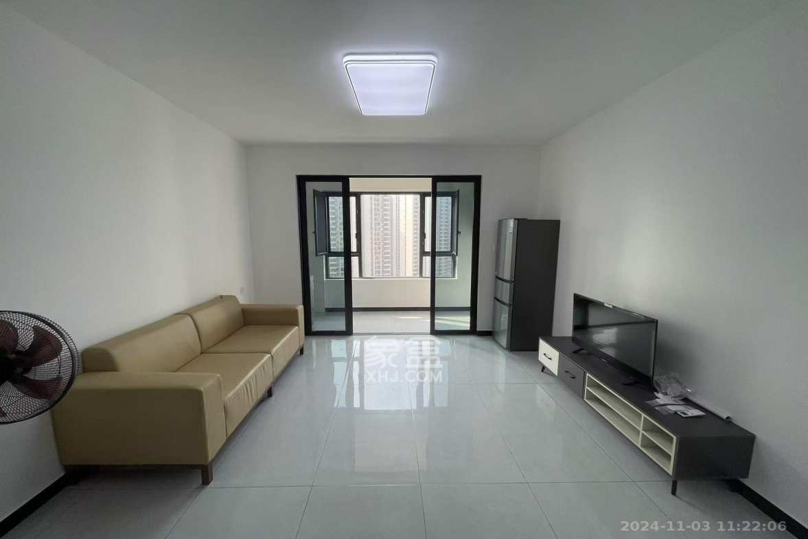 中天星耀城  3室2厅2卫    2800.0元/月户型图