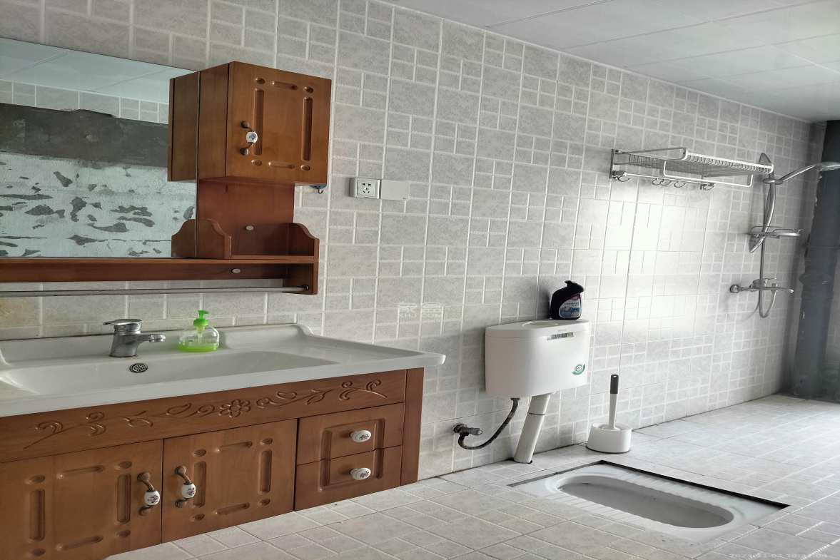 归心苑  1室2厅2卫    6200.0元/月室内图