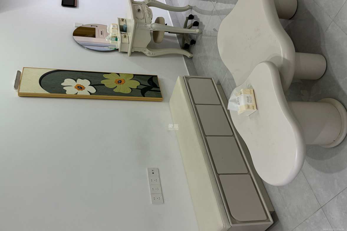 富兴时代御城  2室1厅1卫   3200.00元/月室内图