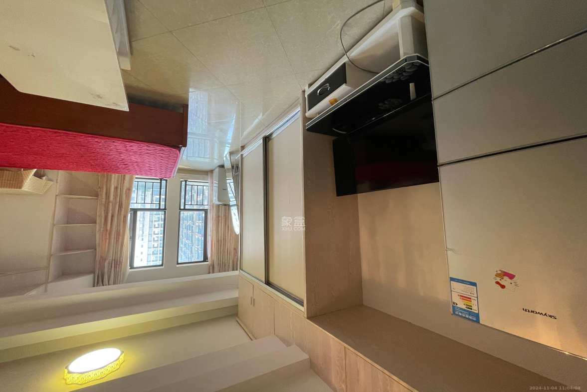 万象凯旋湾  1室1厅1卫   1300.00元/月室内图