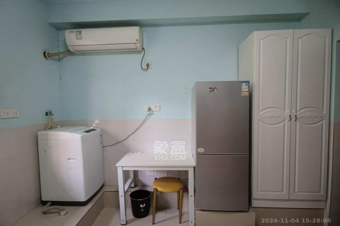 红星建材交易大市场  1室1厅11卫    1000.0元/月室内图