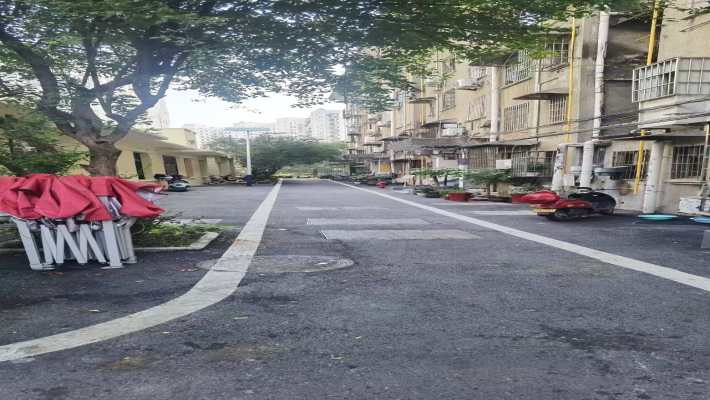 湖南师范大学咸嘉湖校区宿舍室内图1