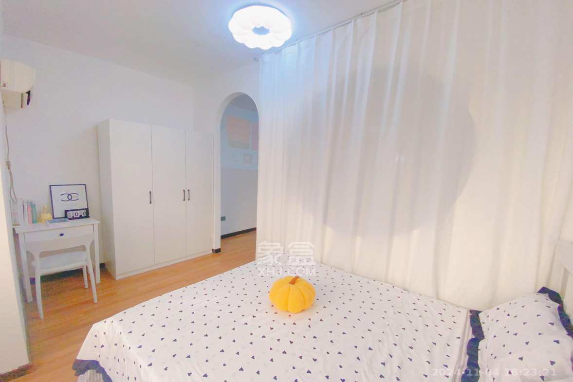 巧克力空间（建鸿达现代大厦）  1室1厅1卫   2100.00元/月室内图