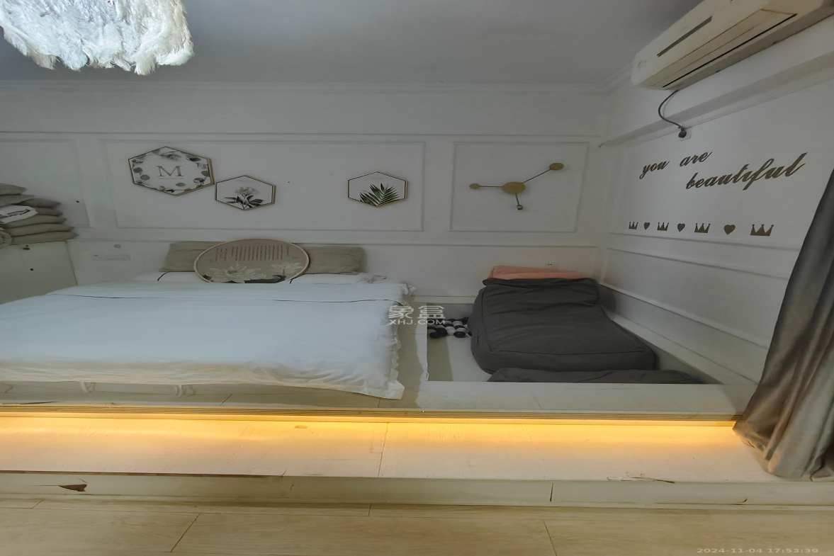 五一中央领御 1室1厅1卫 2600.0元/月 五一中央领御 1室1厅1卫 2600.0元/月室内图