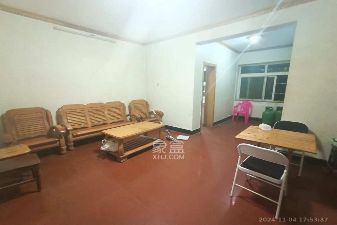 南湖路水工机械厂宿舍  2室1厅1卫    1200.0元/月室内图